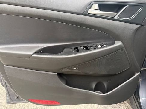Used 2021 Hyundai Tucson Sport FWD image 12