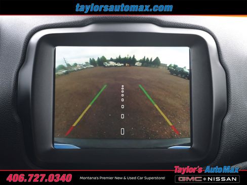 Used 2023 Jeep Renegade Latitude AWD/4WD image 18
