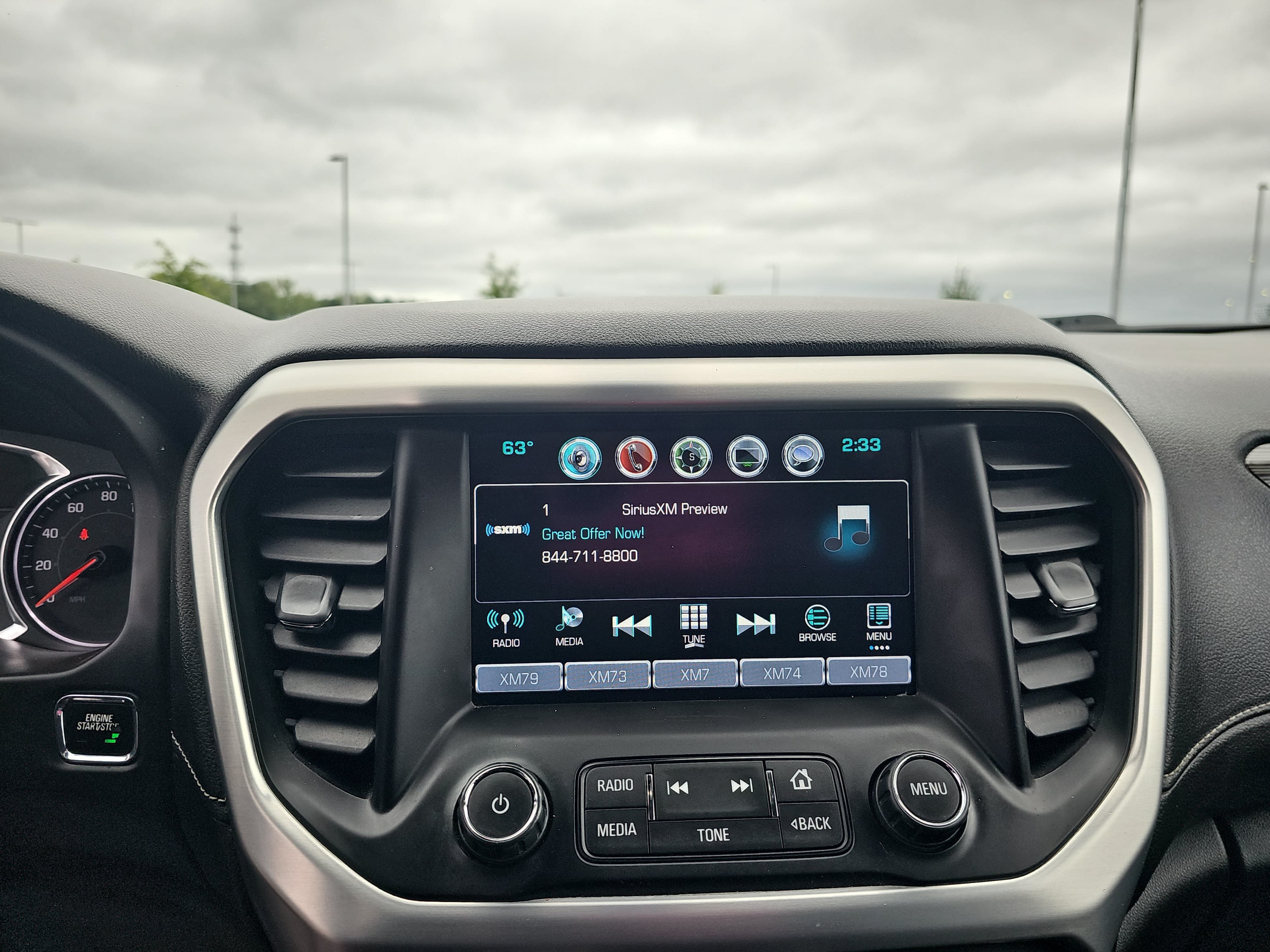 Used 2018 GMC Acadia SLT FWD image 23