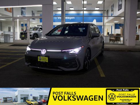 New 2026 Volkswagen GTI SE image 1