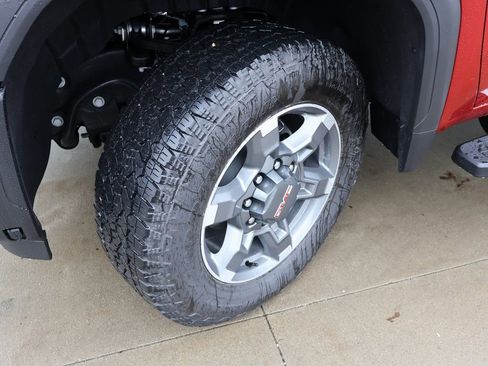 New 2026 GMC Sierra 2500 SLT w/ SLT Premium Package image 49