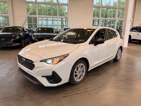 Certified 2024 Subaru Impreza 2.0i AWD/4WD image 7