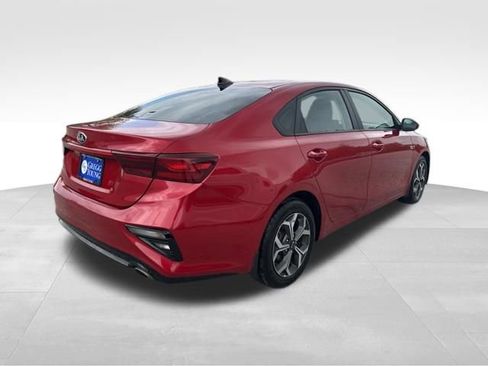 Used 2021 Kia Forte LXS FWD image 7