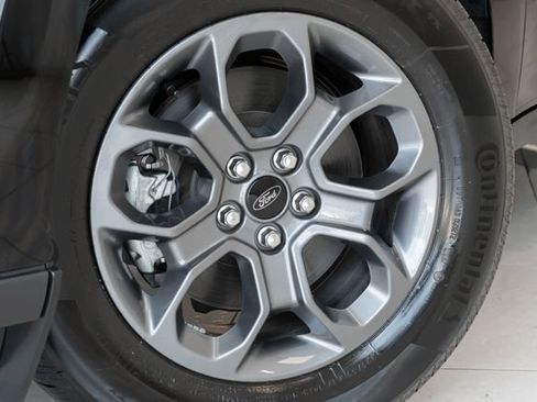 Used 2025 Ford Maverick XLT w/ XLT Luxury Package AWD/4WD image 2