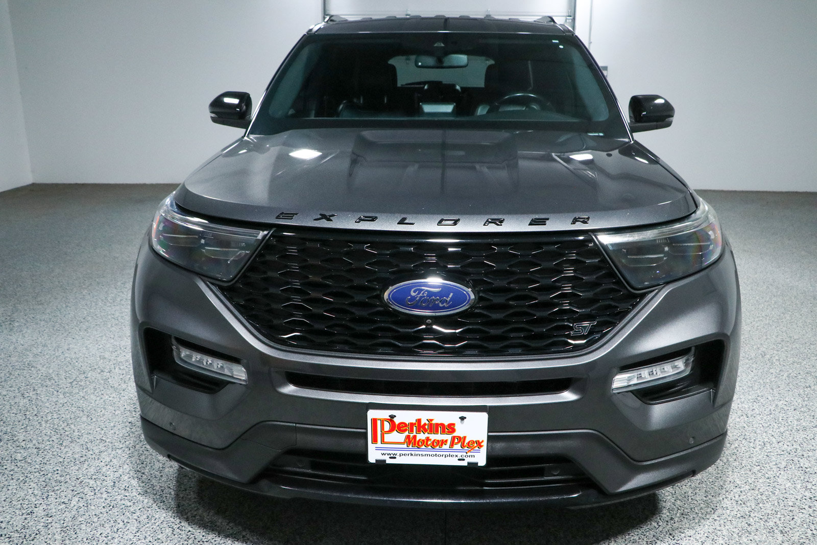 Used 2020 Ford Explorer ST w/ Premium Technology Package AWD/4WD image 4