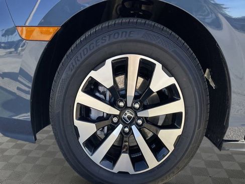 New 2026 Honda Odyssey EX-L image 9