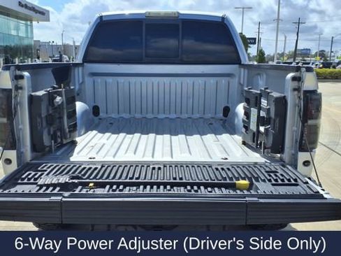 Used 2013 Ford F150 Raptor w/ Luxury Equipment Group image 12