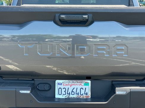 Used 2025 Toyota Tundra SR5 w/ SR5 Convenience Package AWD/4WD image 46