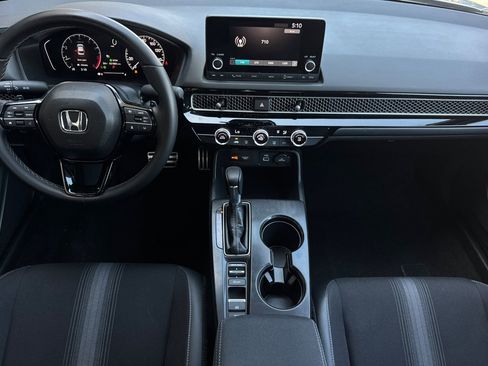 Used 2023 Honda Civic Sport image 13