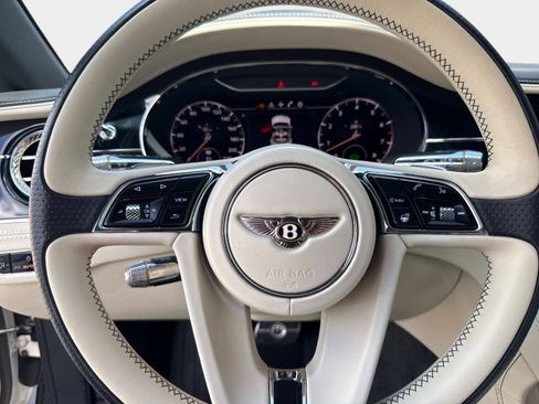 Used 2020 Bentley Continental GT V8 image 43