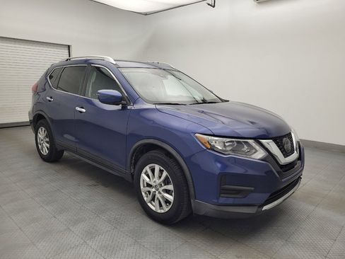 Used 2020 Nissan Rogue SV FWD image 13