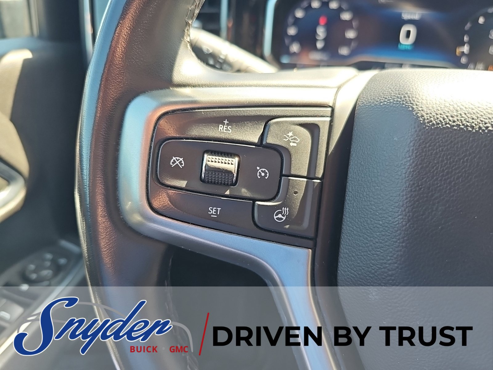 Used 2025 Chevrolet Silverado 2500 LT w/ Convenience Package AWD/4WD image 15