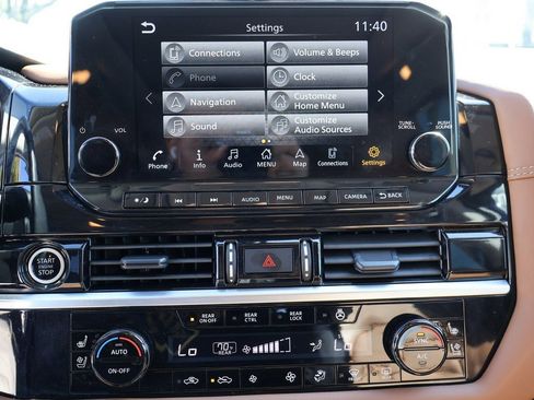 Used 2024 Nissan Pathfinder Platinum w/ Cargo Package image 59