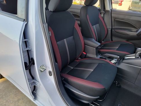 New 2025 Nissan Versa SR w/ Trunk Package image 14