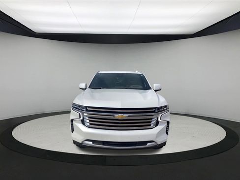 Used 2024 Chevrolet Tahoe High Country w/ Advanced Technology Package image 3
