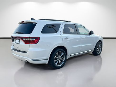 Used 2020 Dodge Durango SXT RWD image 3