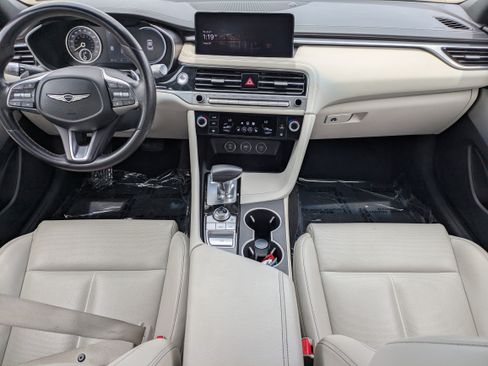 Used 2024 Genesis G70 2.5T RWD image 14