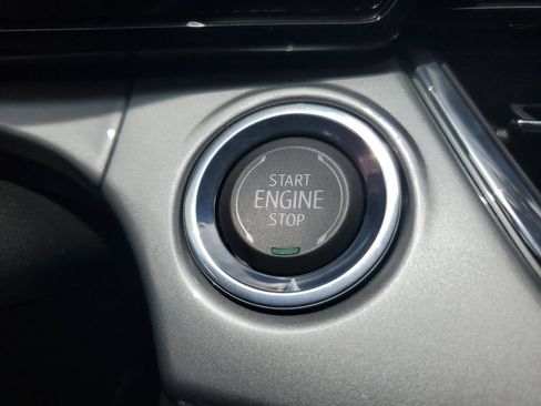 Used 2026 Chevrolet Trax LT w/ LT Convenience Package FWD image 27
