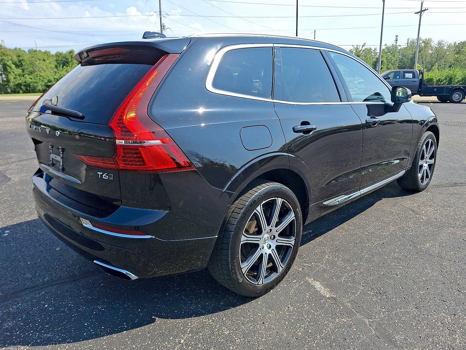 Used 2021 Volvo XC60 T6 Inscription AWD/4WD image 25