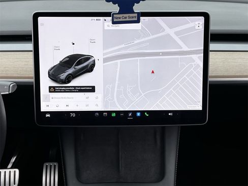 Used 2022 Tesla Model Y Performance image 15