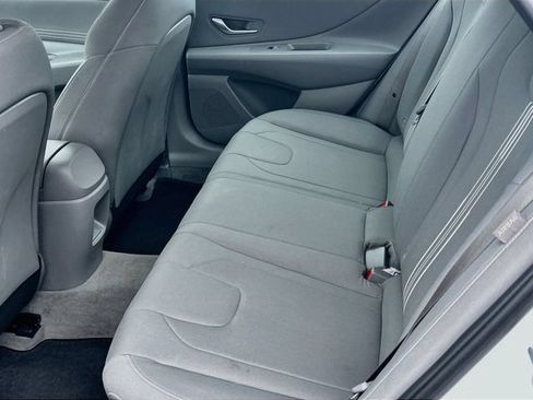 Certified 2025 Hyundai Elantra Sport FWD image 9