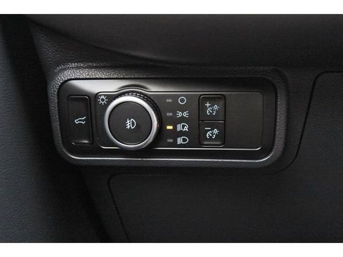 Used 2026 Ford Explorer Platinum image 21