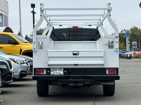 New 2025 Ford F350 XL w/ XL Chrome Package image 5