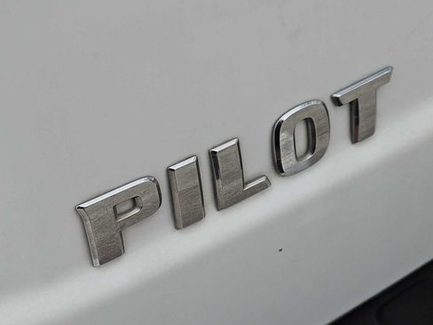 Used 2011 Honda Pilot EX-L image 12