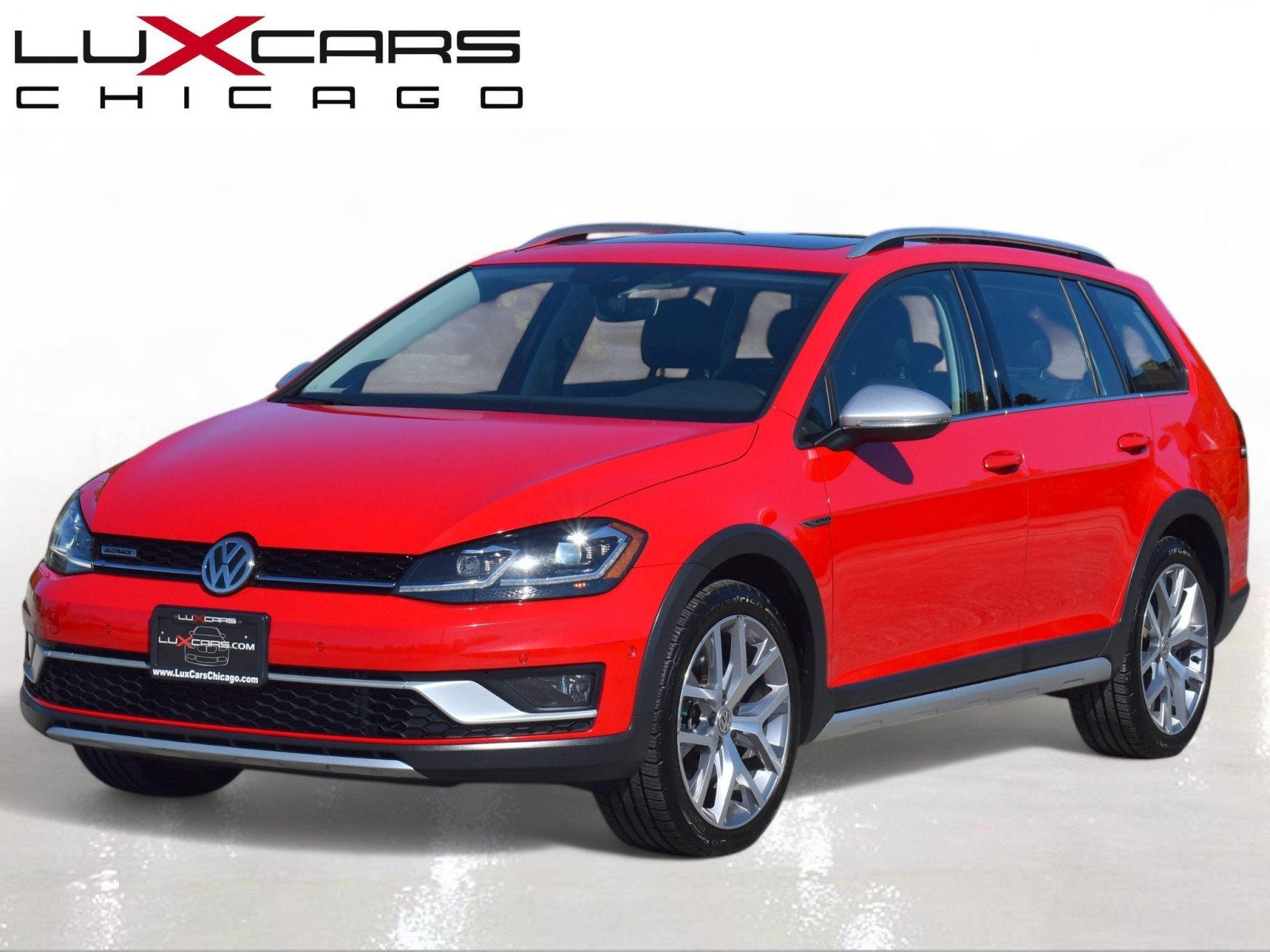 Used 2018 Volkswagen Golf Alltrack AWD/4WD image 3