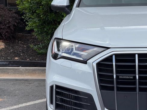 Used 2021 Audi Q7 3.0T Premium w/ Convenience Package AWD/4WD image 4