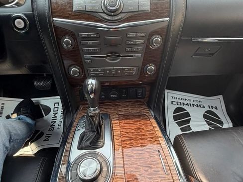 Used 2018 Nissan Armada SL w/ Moonroof Package AWD/4WD image 17