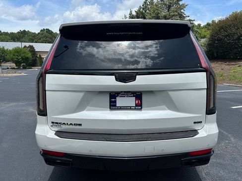 Used 2021 Cadillac Escalade Premium Luxury w/ Driver Assist Tech Package AWD/4WD image 25
