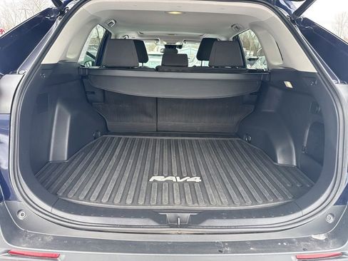 Used 2023 Toyota RAV4 XLE image 16