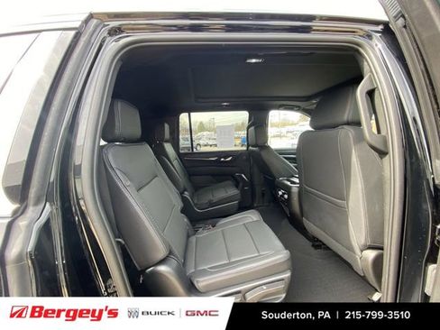 Certified 2023 GMC Yukon XL Denali image 31