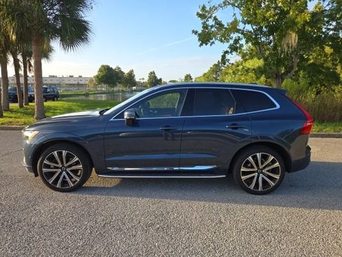 Used 2023 Volvo XC60 B6 Ultimate AWD/4WD image 2
