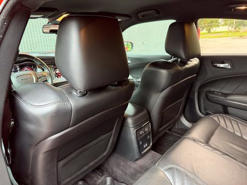 Used 2016 Dodge Charger SRT Hellcat w/ Harman/Kardon Audio Group RWD image 19