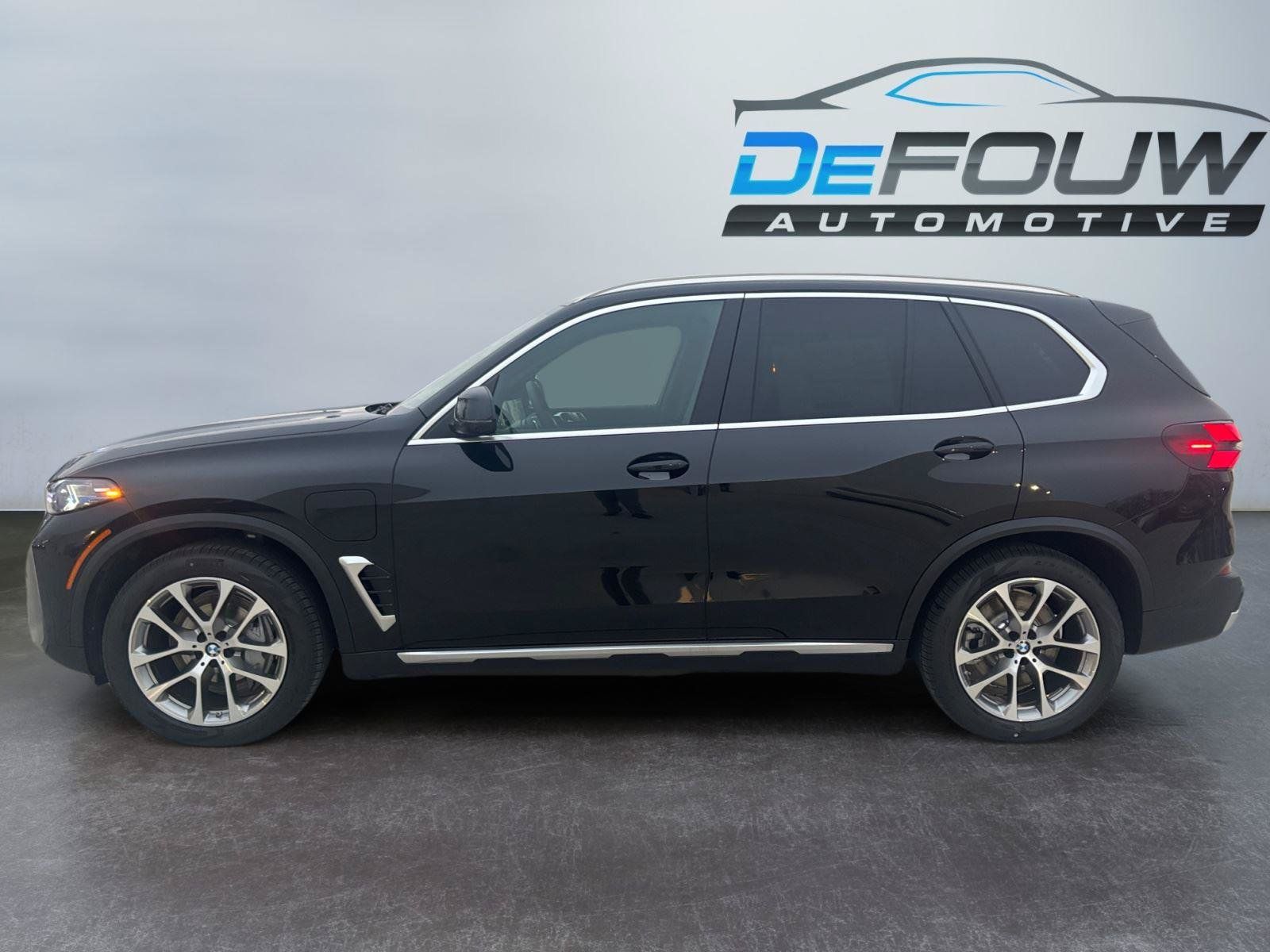 Used 2026 BMW X5 xDrive50e w/ Climate Comfort Package AWD/4WD image 18