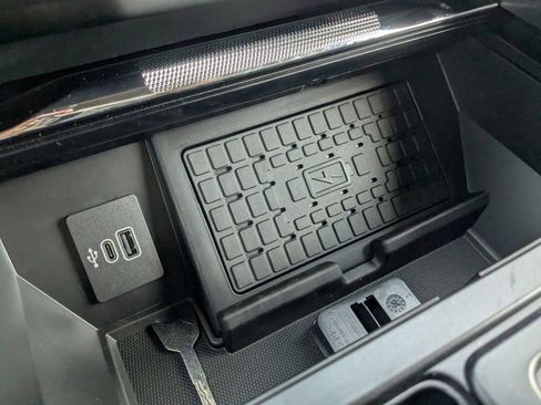 New 2025 Ford F150 Lariat w/ Equipment Group 502A High image 25