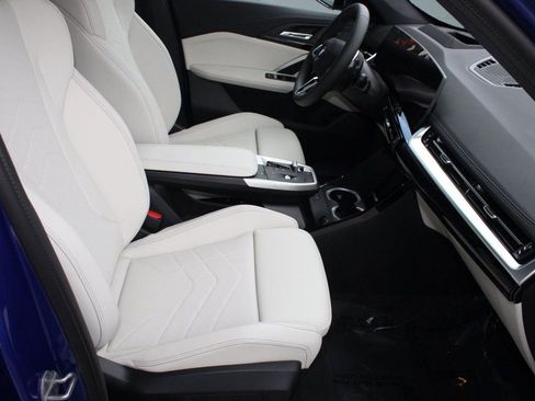 Used 2026 BMW X1 xDrive28i w/ Technology Package image 34