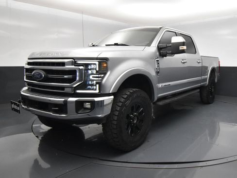 Used 2020 Ford F250 Lariat w/ Tremor Off-Road Package AWD/4WD image 2