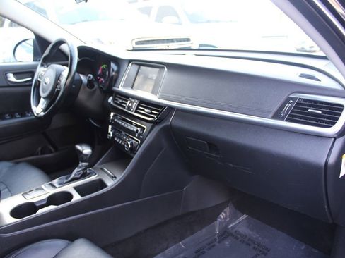 Used 2019 Kia Optima EX image 21