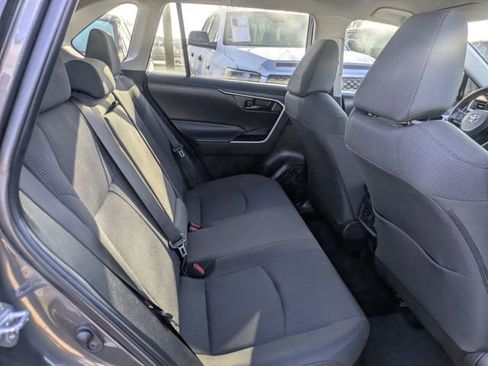 Used 2025 Toyota RAV4 LE image 28