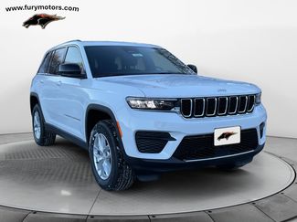 New 2025 Jeep Grand Cherokee Laredo X w/ Luxury Tech Group I video 1