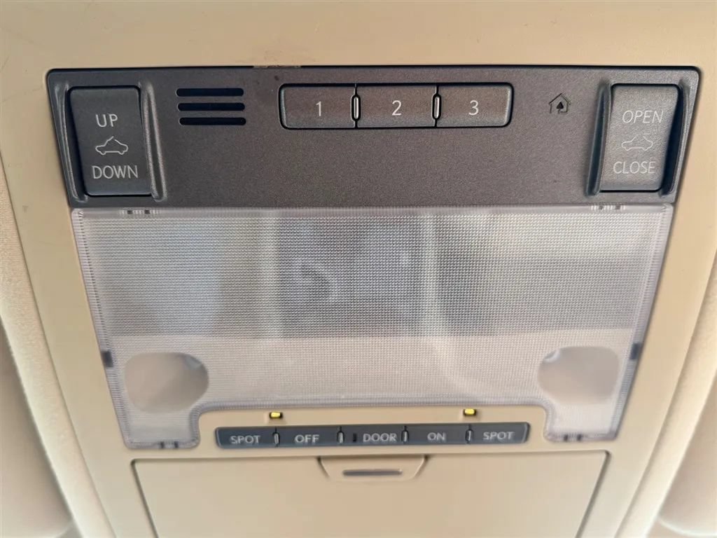 Used 2009 Lexus LS 460 w/ Comfort Pkg RWD image 21