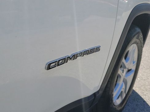 Used 2019 Jeep Compass Sport w/ Tech Group image 11