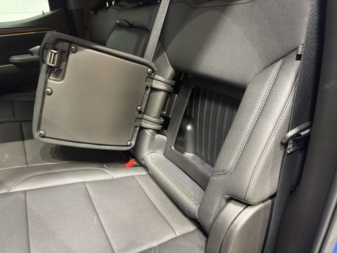 Used 2022 Chevrolet Silverado 1500 RST w/ Convenience Package II image 13