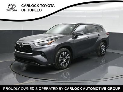 Used 2022 Toyota Highlander XLE