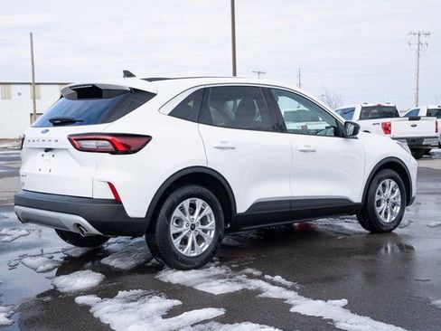 Used 2024 Ford Escape Active image 6