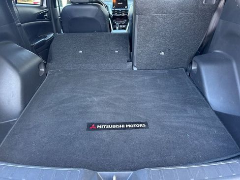 Used 2025 Mitsubishi Eclipse Cross SE image 15
