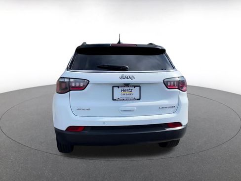 Used 2025 Jeep Compass Limited AWD/4WD image 12